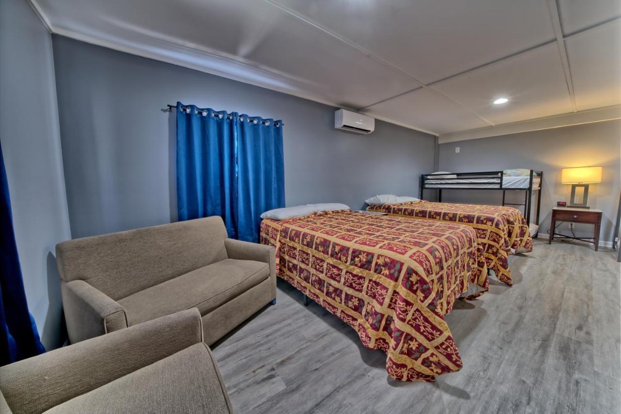 Aqua View Motel Lower Grand Lagoon Esterno foto
